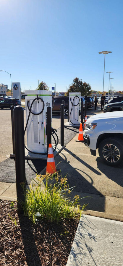 Blink 120kW DC Fast EV Charger – Dual-Port Commercial Charging Station